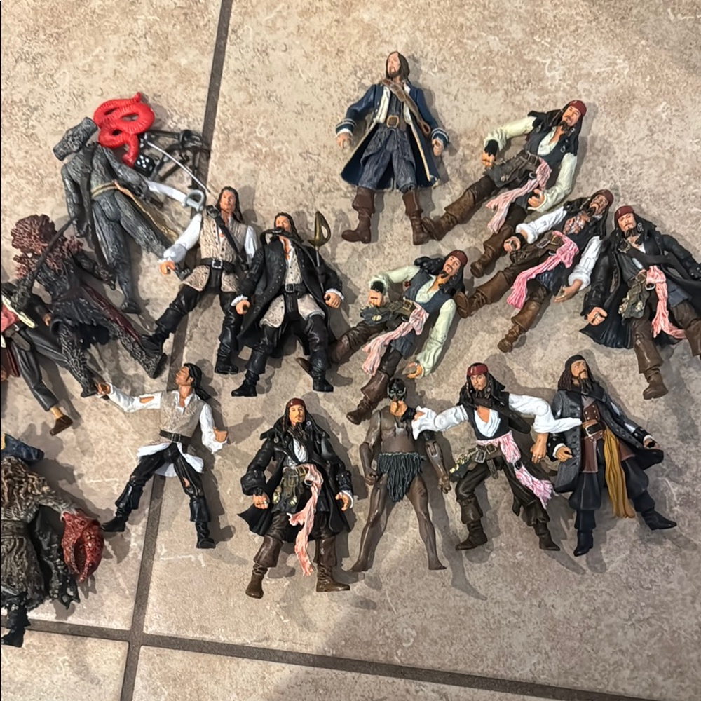 Pirate Action Figures Set
